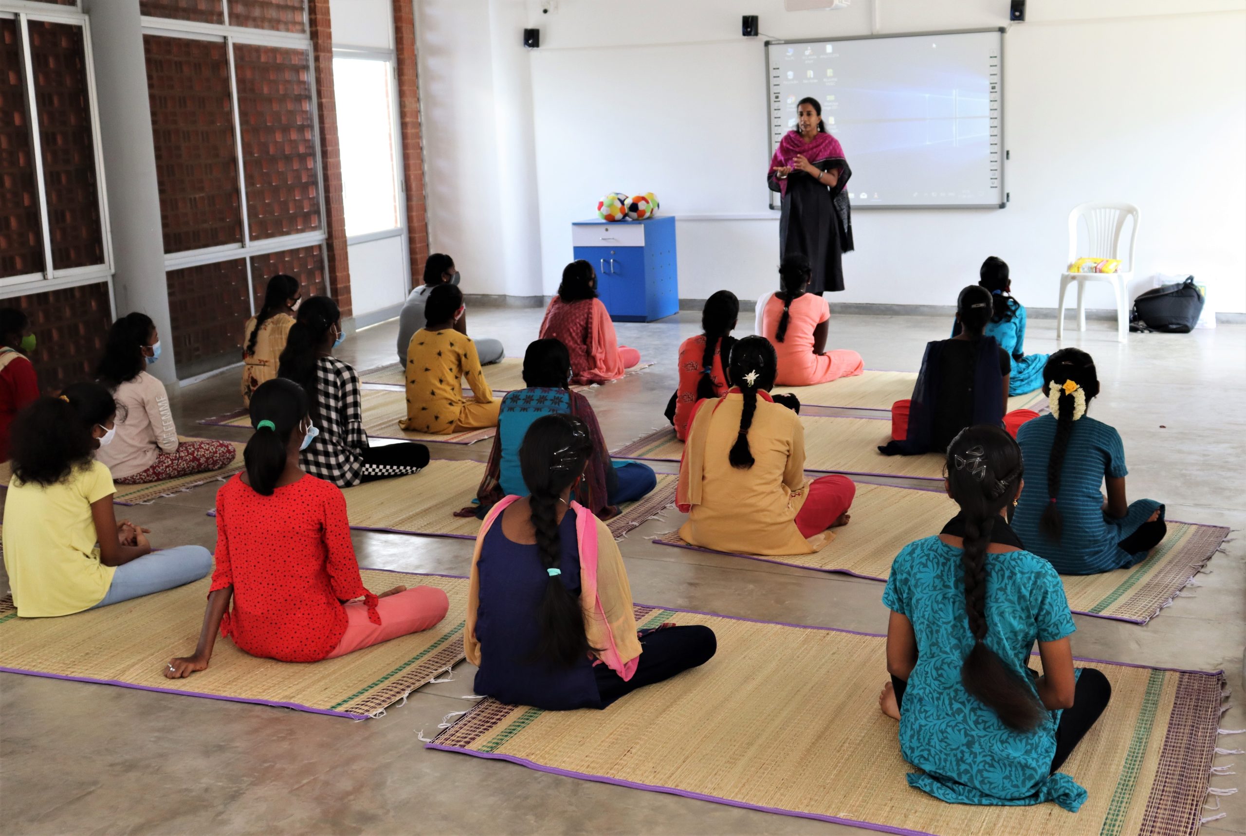 Our collaboration with the organization Sharana to create Menstrual Cycle Literacy and encourage the use of Cloth Pads among Adolescent Girls and Women